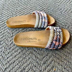 Coconuts by Matisse Tube Sandal Size 7